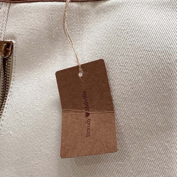Brandy Melville cream canvas messenger bag NWT - Picture 3 of 11